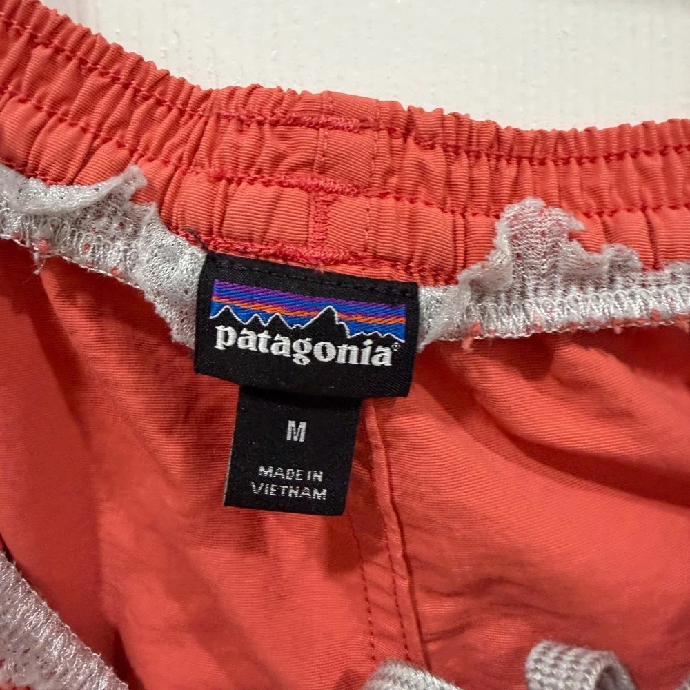 Patagonia Men's Orange Swim‎ Trunks Shorts Size Medium  Drawstring Pocket